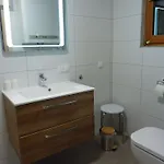 Holiday home Langhans Huette 2 Kamperkogel